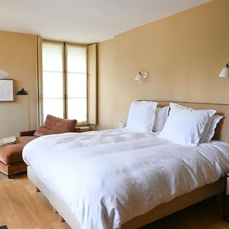 Hotel Les Pres Saint-Hilaire-le-Chatel Exterior foto